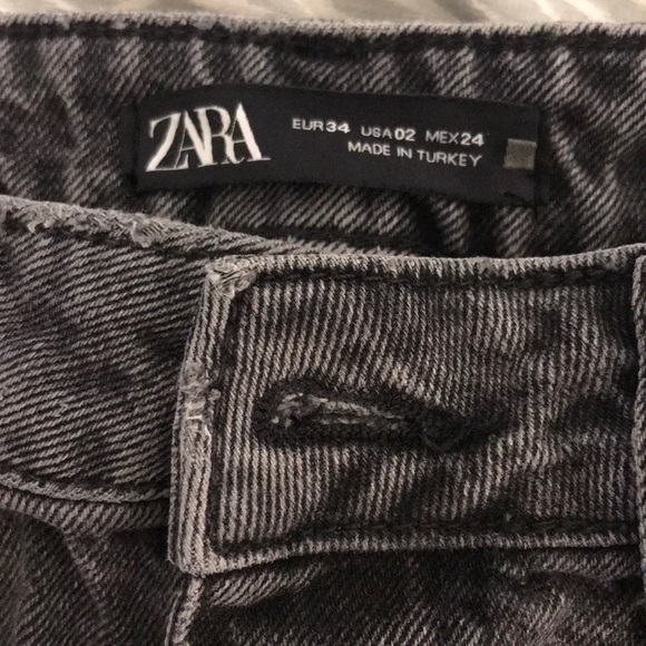 Zara jeans - Picture 2 of 4